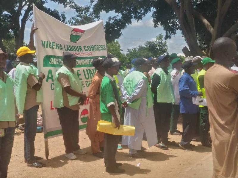  *  Some of the Labour members during the peaceful protests in Bauchi State. *  Some of the Labour members during the peaceful protests in Bauchi State.