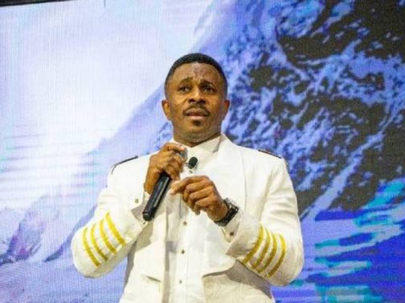 Bishop Daniel Oluwafeyiropo