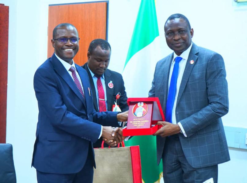 New Anti-graft helmsmen Meet: ICPC Chairman, Dr Musa Adamu ALIYU, SAN (left) and EFCC boss, Barrister Ola Olukoyede (right) during their meeting on Tuesday to strengthen Anti-Corruption fight. 