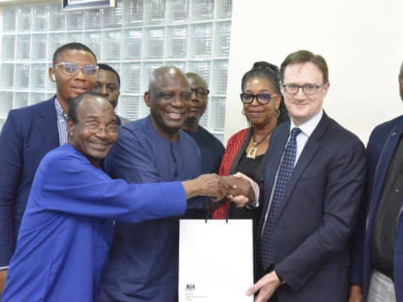 Professor Barth Nnaji, Chairman, Geometric Power Limited and his wife, Mrs Agatha Nnaji, MD/CEO, Geometric Power Limited (both middle).
