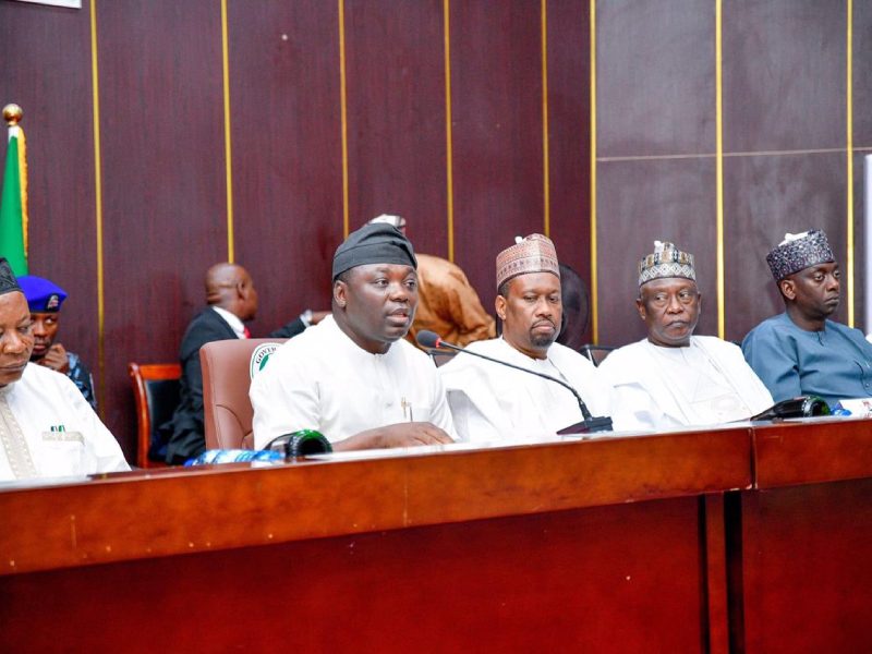 Governor Agbu Kefas addressing the PDP leaders during the meeting at the weekend in Jalingo.  
