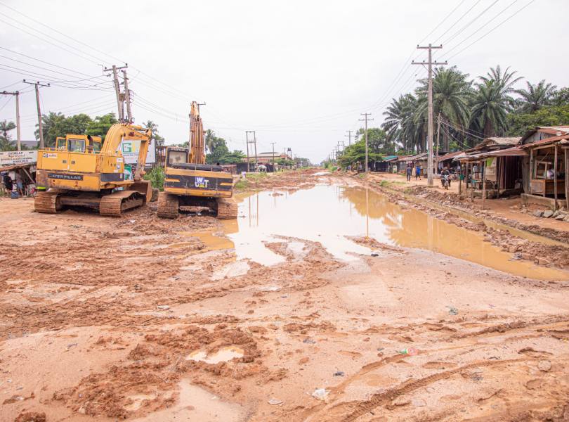 The current state of the Osisioma-Ekeakpara Road.