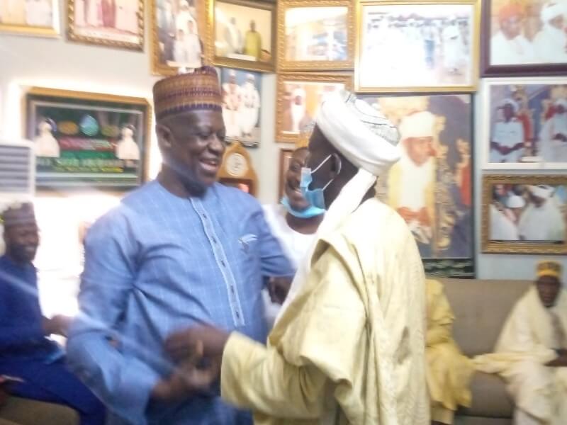 *   Mr Ibrahim Sassey, UNICEF-Nigeria Chief Of Child Protection in a handshake with Malam Lawal Maidoki, Sokoto State Executive Chairman, Zakkat and Endowment Commission. Photo: By Ankeli Emmanuel.