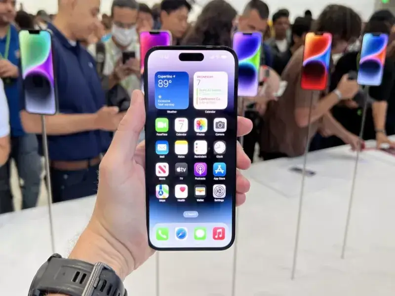 APPLE Iphone 14 pro max dynamic techradar