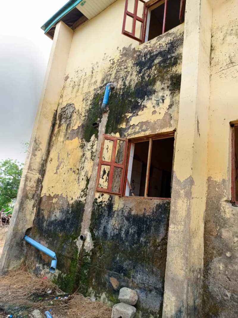 Picture of one of the dilapidated classroom blocks of Model Junior Secondary School recently renovated by FCT Minister, Barr. Nyesom Wike. 
