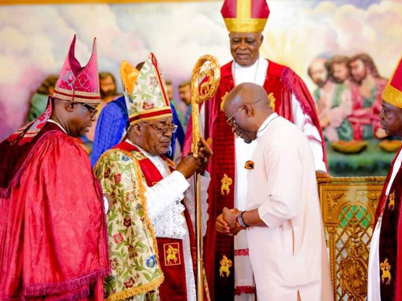 Rt. Hon. Benjamin Kalu2