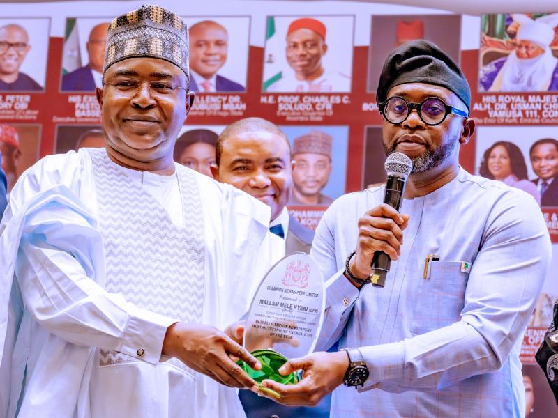 NDLEA Chairman, Brig-Gen. Mohammed Buba Marwa (left) and NNPC Limited Spokesman, Olufemi Soneye.