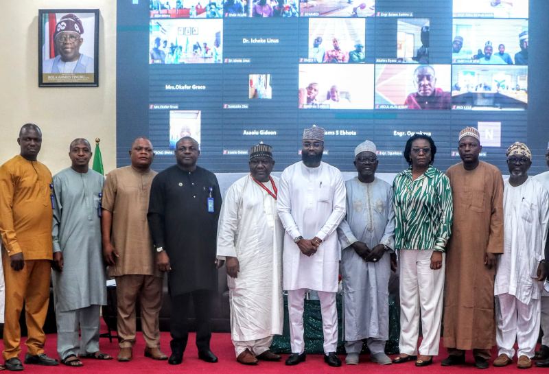L-R: Principal Data Officer, Bureau of Public Service Reforms (BPSR), Mr. Goodluck Ayerota ; Ag. Head, Strategic Communications BPSR, Mr. Aliyu Umar; Principal Admin Officer, BPSR, Mr. Anthony Asemah; SAT Desk Officer, BPSR, Mr. Felix Izenyi; the Director General, BPSR, Mr. Dasuki Ibrahim Arabi; the Executive Vice Chairman/CEO, National Agency for Science and Engineering Infrastructure (NASENI), Mr. Khalil Suleiman Halilu; Director of Finance and Accounts, NASENI, Mr. Jibrin Rajab Haske; Coordinating Director,. Planning and Business Development, NASENI, Mrs. Nonyem Onyechi and Coordinating Director, Science Infrastructure, NASENI, Prof. Umar Ibrahim Gaya, during the opening ceremony of the mandatory deployment of self assessment tools (SAT) at the NASENI Headquarters, Abuja on Monday, 12th February, 2024.