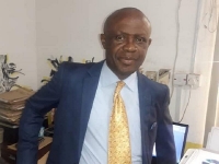 BUHARI, TOP MEDIA EXECUTIVES REJOICE WITH SENIOR JOURNALIST, ABUCHI ANUEYIAGU, AT 60