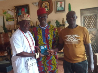 L-R: His Royal Majesty, Igwe Ezekwesili Maduagwuna, Ofemili I of Awba-Ofemili; Ogbuefi Remmy Nweke, author of 'Village Priest' (middle) and Mr Godwin Obi,  Chairman of OyeAgu-Awba Progressive Union (OPU).